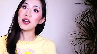 Domina Elara - GF Makes A Deal