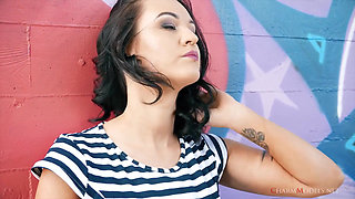 Lola Ash Glamour Video at the Graffiti Wall