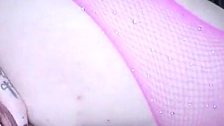 Tattooed Bimbo Girl Loves to Play with Her Pink Holes