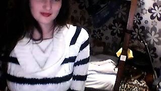 Love Chat Big Boobs Brunette Masturbating For Cam