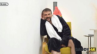 Daddy4k. young blonda whore didn’t mind to smoke stepdaddy’s pecker while her bf was away