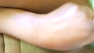 I cought my step sister fucked her self with toilet brush