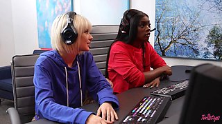 Gamer Girls Jessie Saint And Ana Foxxx Switch Up Tactics