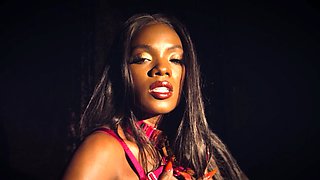 Dark Ebony pornstar MILF Ana Foxxx solo