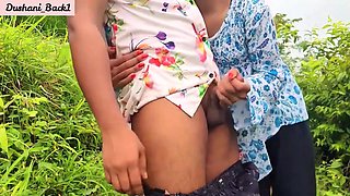 කල ආතල ගනන දවන දවස Hot Sri Lankan School Couple Very Risky Outdoor Public Fuck In Jungle