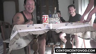 Cover-girl Renzo and Roxana - reverse cowgirl dirt - Cento X Cento