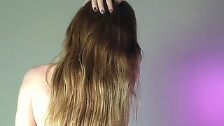 Amateur blonde teen solo dildo