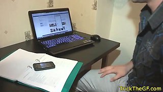 Tricked russian gf with roundass gets fucked