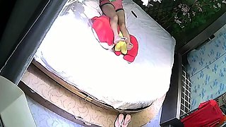 Horny fat arab housewife fingered on amateur hidden cam