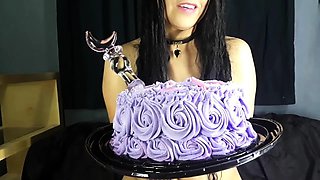 Happy birthday to me - speaking spanish - illusion Agatha