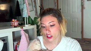 Elle Marz - Impressing thick babysitter