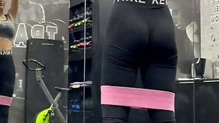 Sexy hot ass with Nike leggings on the gym