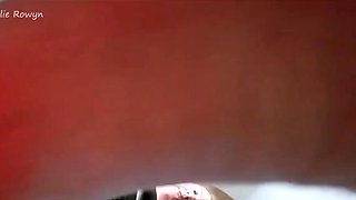 Ellie-Rowyn - Giantess Dirty Feet Cleaning FemDom