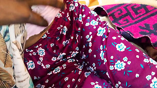 Desi Stepmom Anal First Time With Daughter - Indian Aunty Hot Sex