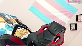 Small tit brunette in lingerie Alyssia