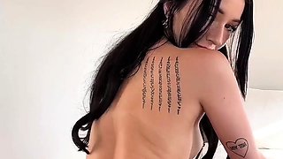Hot brunette from squirt masturbating on webcam