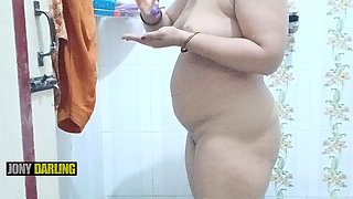 Desi Aunty Bathroom video leek