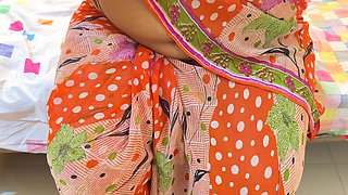 When the Gujrati Mother-in-law Was Combing Her Hair, the Son-in-law Fucked Her with an Ass