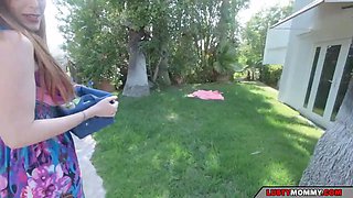 Freak sonnie bangs his stepmom outdoor