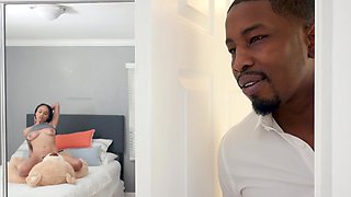 Ebony throated in bed before being fucked