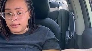 Amateur Foot Fetish Girlfriend Sucks and gives a Footjob