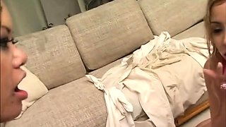 Party teens fingering and licking