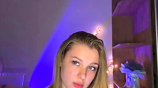 Jucielussie sexy striptease and anal play in doggy