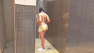 Squirting in Her Swimming Pool Full Video 4K Quality