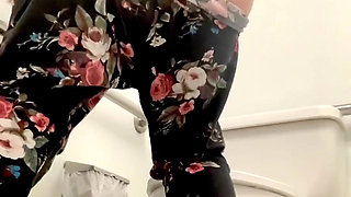 BBW Big Butt in Bathrooms