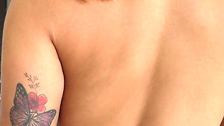 I Fuck the Gym Trainer While My Husband Is Out and About!