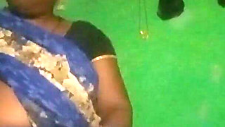 Big Ass Neighborhood Aunty Fucked & Pussy Licked