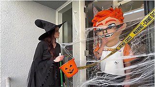 Spellbinding Suck And Fuck: My Hardcore Halloween With Busty Witch Chloe Foxxe