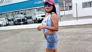 Spanish man has sex with an Argentinian woman who was walking alone on the street