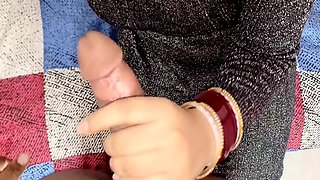 Madam Boss Ne Ghar Pe Bula K Land Le Liya Mera