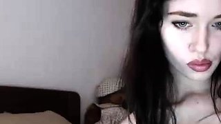 Amateur Webcam Teen Masturbates And Teases