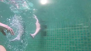 Amazing blowjob by horny Thai tranny