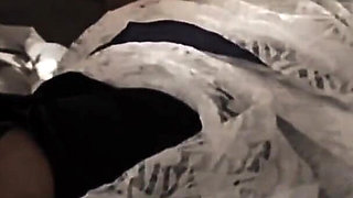 Hot Indian Bhabhi in Saree Fucking in the Dark Room