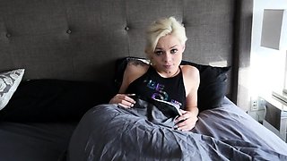 Amateur blonde teen emily austin fucked in pov