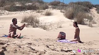 A Couple Gets Caught On A Having Sex On The Nude Beach With Spy Camera And 18 Years Old