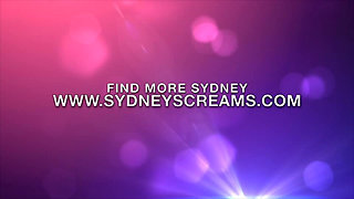 Sydney's First Converse Masturbation - Sd Wmv