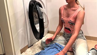 Cum on ass, big ass, step sis stuck