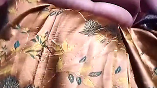 Indian Deshi Village Hot Sexi Sanskaari Housewife Mastarbuting Seduce Her Pussy