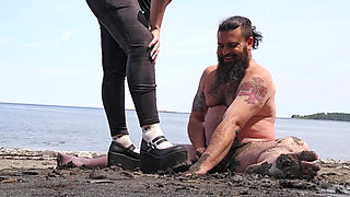 Gaspesie Cock Trampling