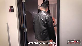 Kesha Ortega Invites Young Stranger To Bang In Motel Guest room