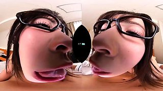 Webcam Asian camgirl testing brand new toy