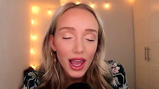 bimbo small ass Gwengwiz blowjob full vid