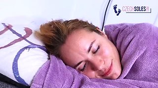 Lesbian Teen Foot Worship and Smelling in Bed - HD Fetish Video