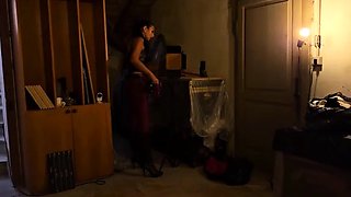 MADAME CATARINA - CRUELEST BEAUTY - The Housebreaker-istress