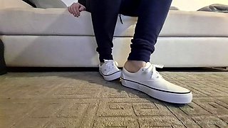 Linsey Dawn solo foot fetish