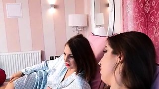 Close up foot fetish on cam